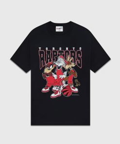 LOONEY TUNES™ X RAPTORS 3-ON-3 T-SHIRT